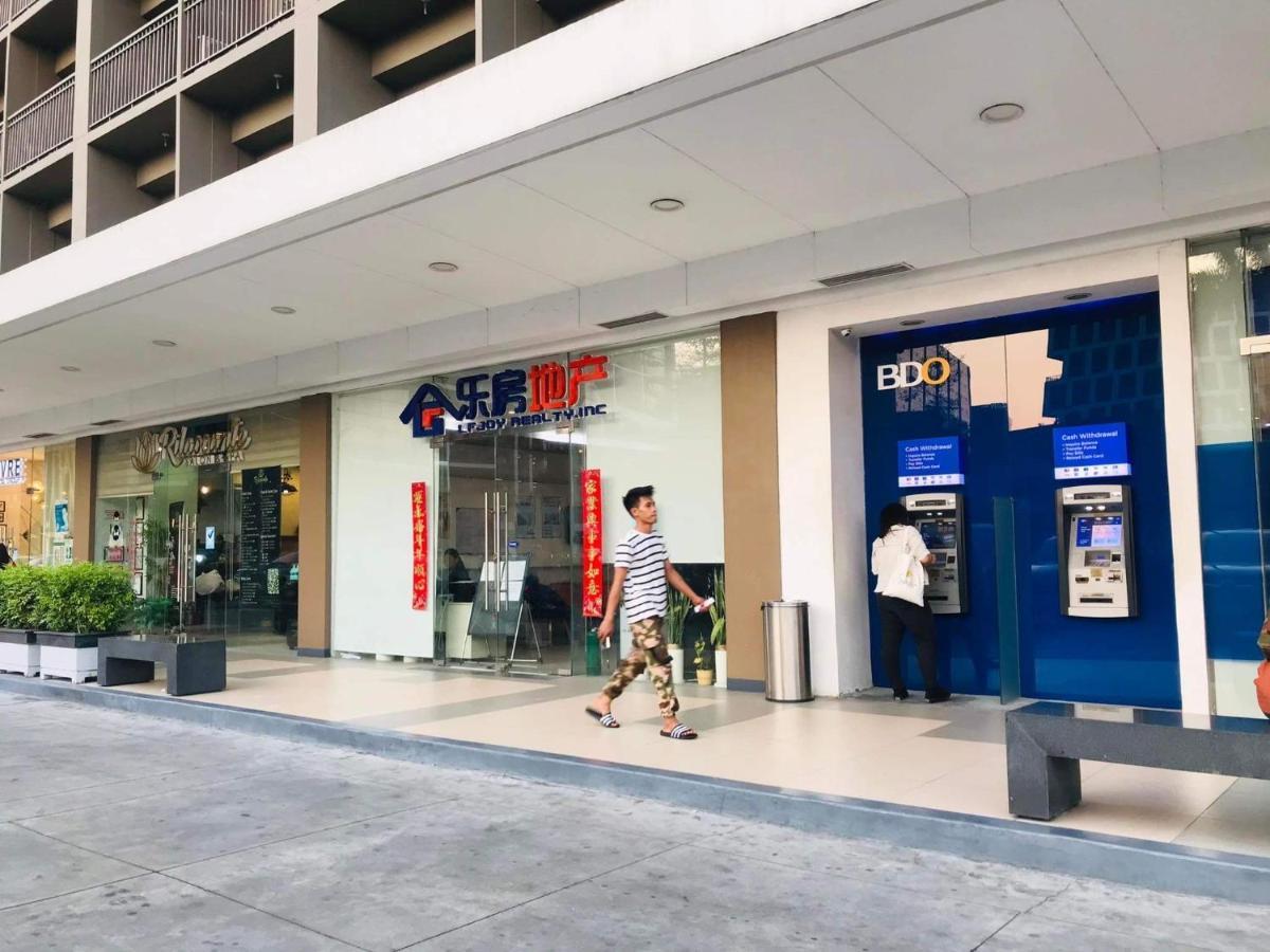 Shore One Condotel At Mall Of Asia, Philippines Pasay Exteriör bild