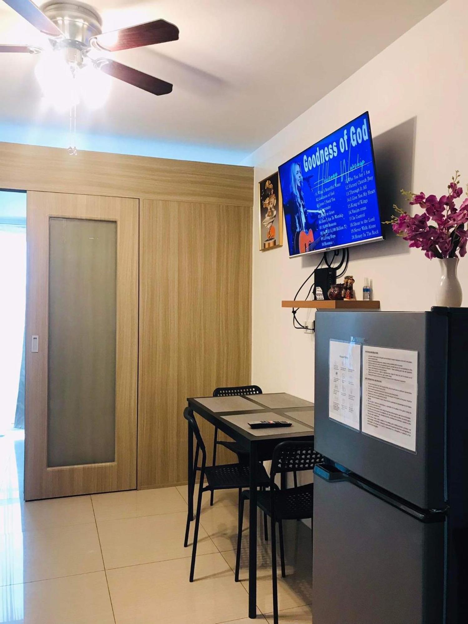 Shore One Condotel At Mall Of Asia, Philippines Pasay Exteriör bild