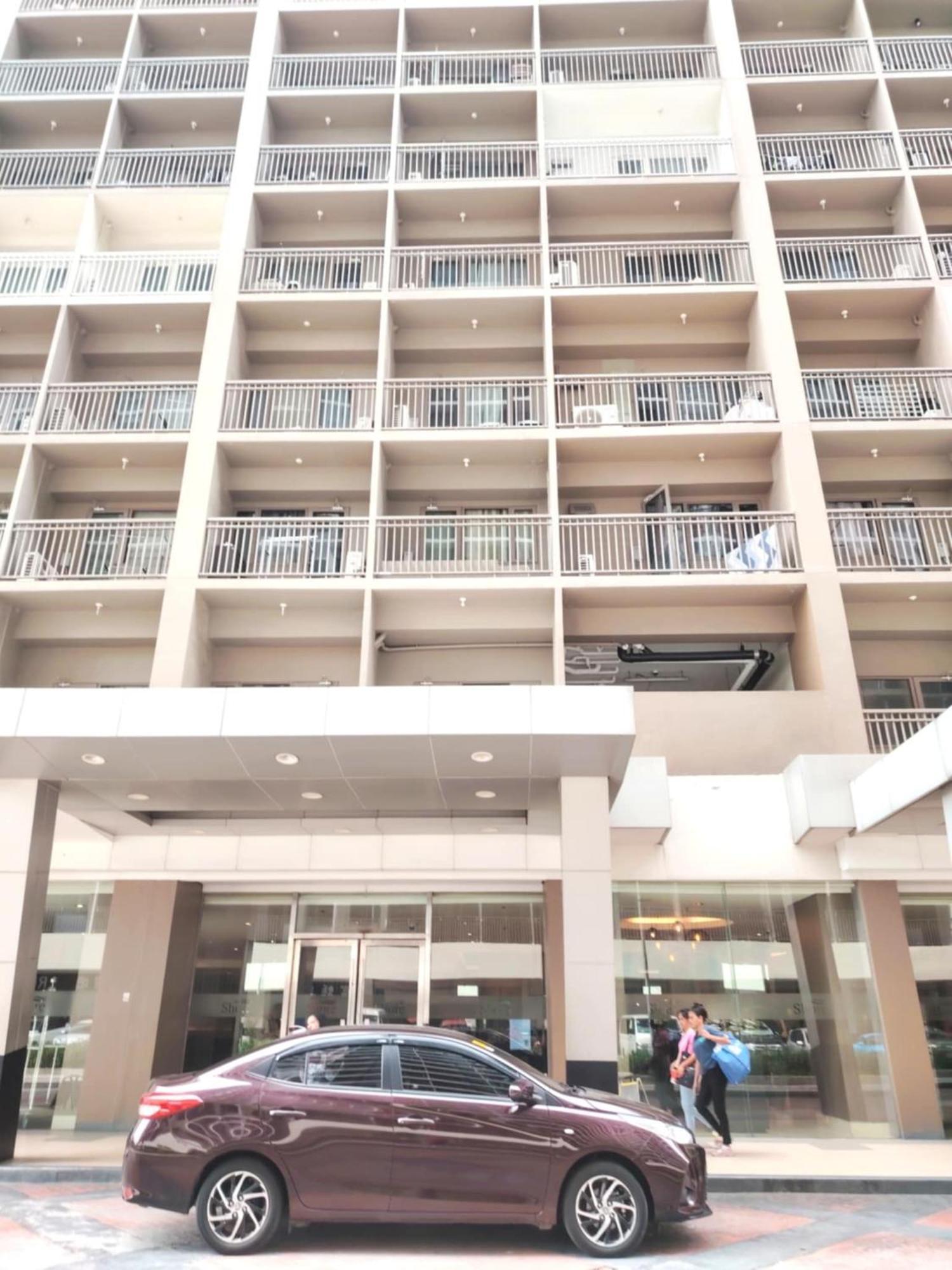 Shore One Condotel At Mall Of Asia, Philippines Pasay Exteriör bild