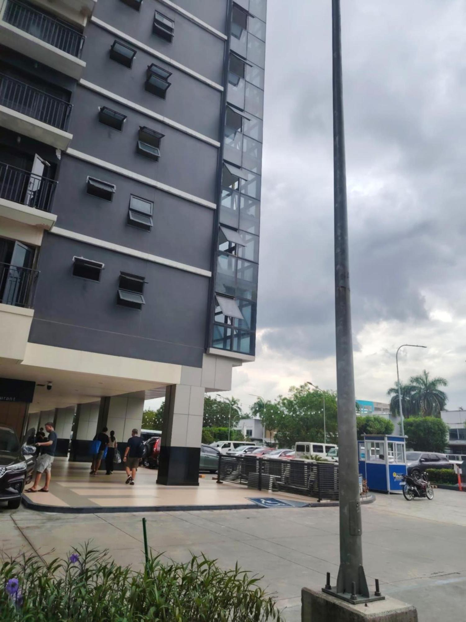 Shore One Condotel At Mall Of Asia, Philippines Pasay Exteriör bild