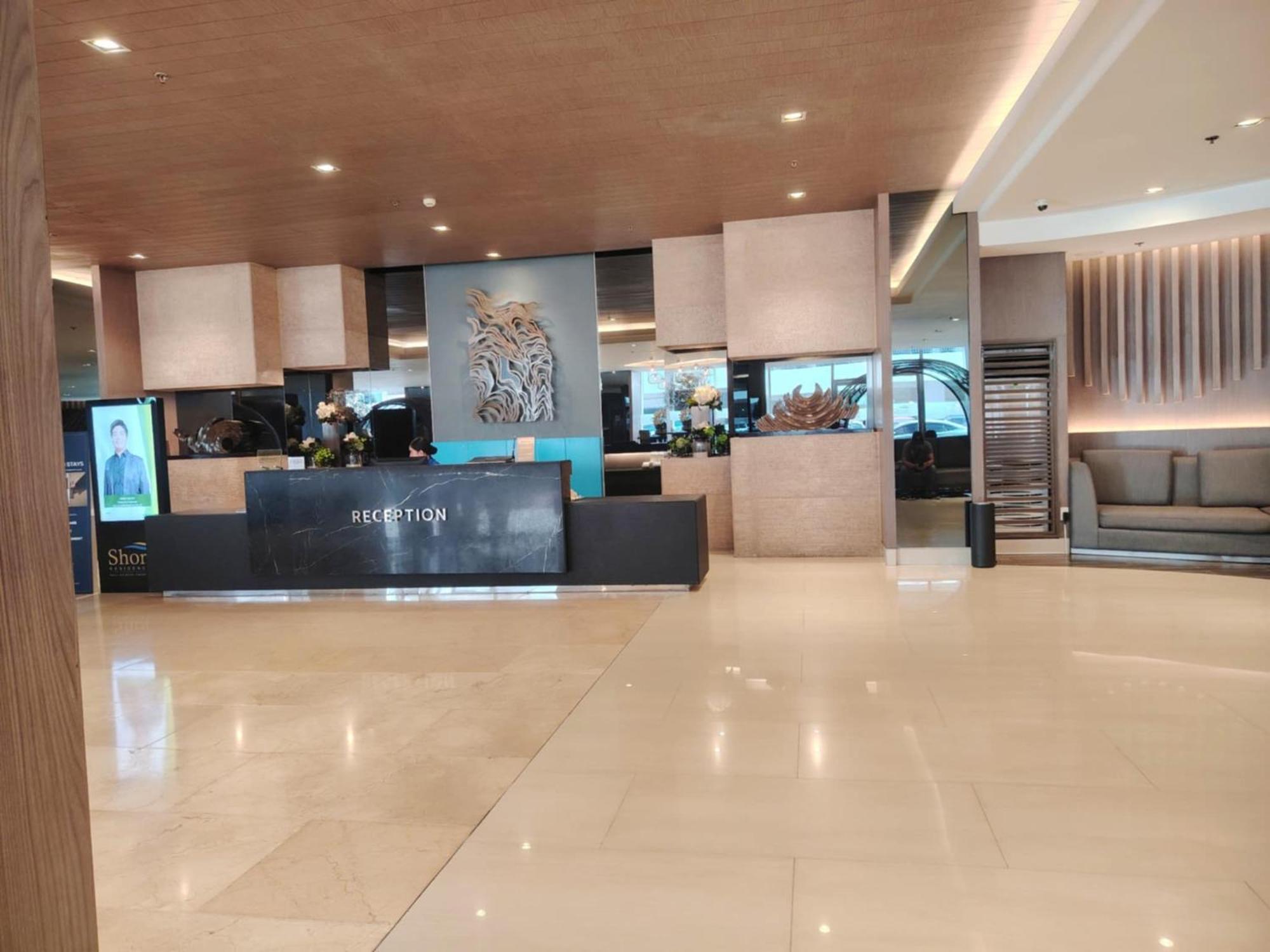 Shore One Condotel At Mall Of Asia, Philippines Pasay Exteriör bild